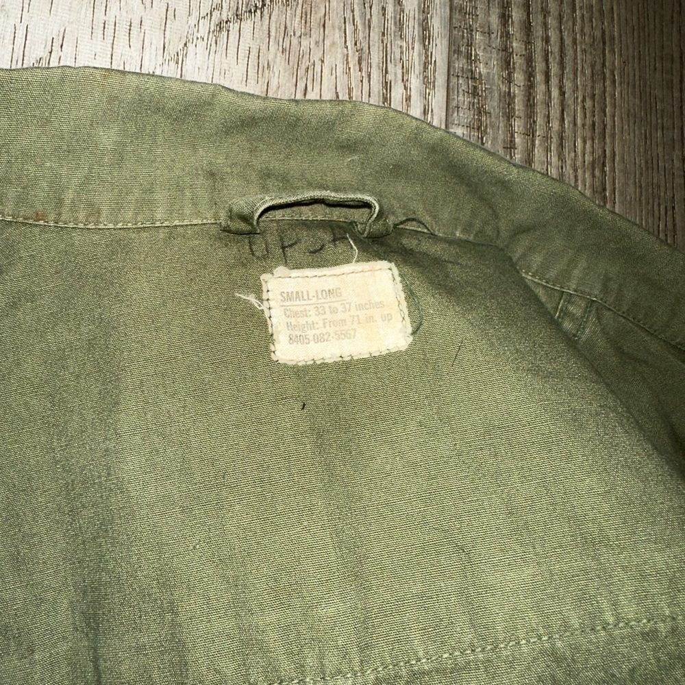 Vintage Vietnam era 1967 Military Olive green shirt Fatigue leisure combat shirt - Picture 4 of 10